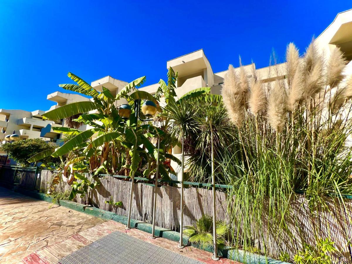 Appartement 6 A 5 Min Port Aventura En Festival Village Salou