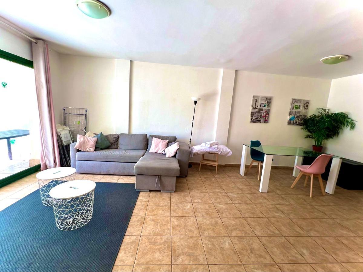 6 A 5 Min Port Aventura En Festival Village Appartement Salou